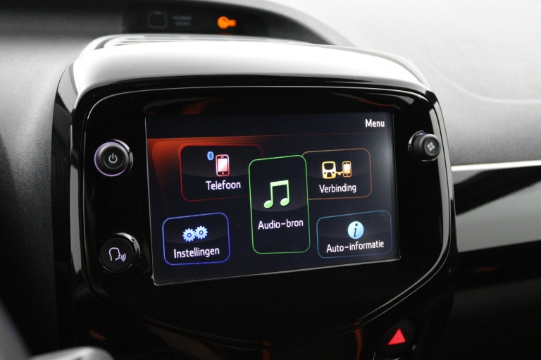 Toyota Aygo - 1.0 VVT-i x-JBL 42