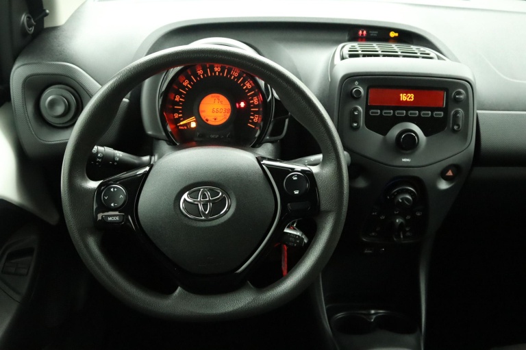 Toyota Aygo - 1.0 VVT-i x-fun 43