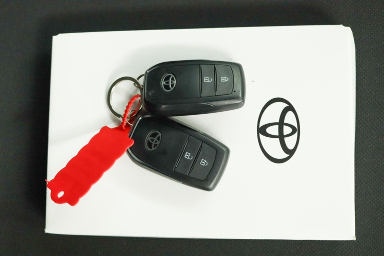 Toyota Aygo X - 1.0 VVT-i S-CVT first 11