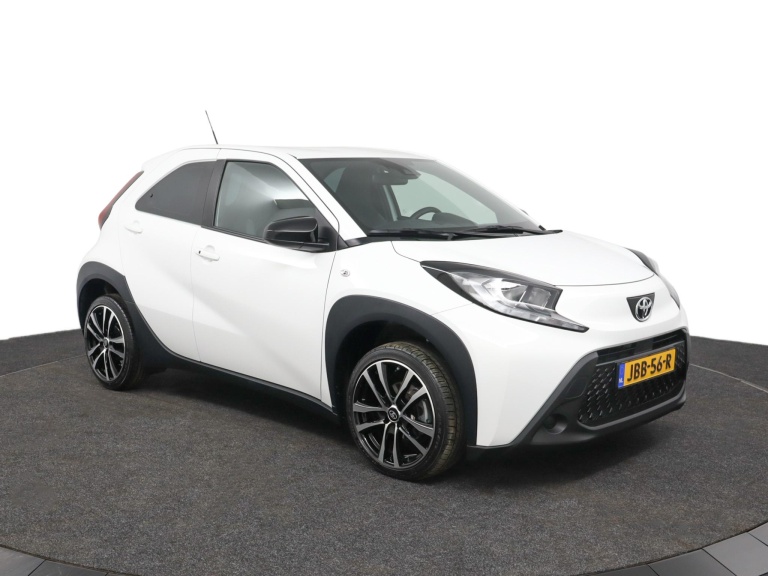 Toyota Aygo X - 1.0 VVT-i S-CVT first 14