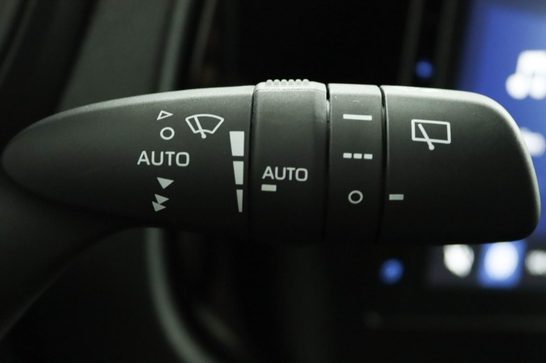 Toyota Aygo X - 1.0 VVT-i S-CVT first 31