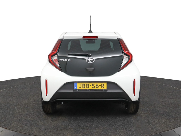 Toyota Aygo X - 1.0 VVT-i S-CVT first 50