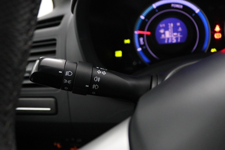 Toyota Auris - 1.8 Full Hybrid Aspiration 29