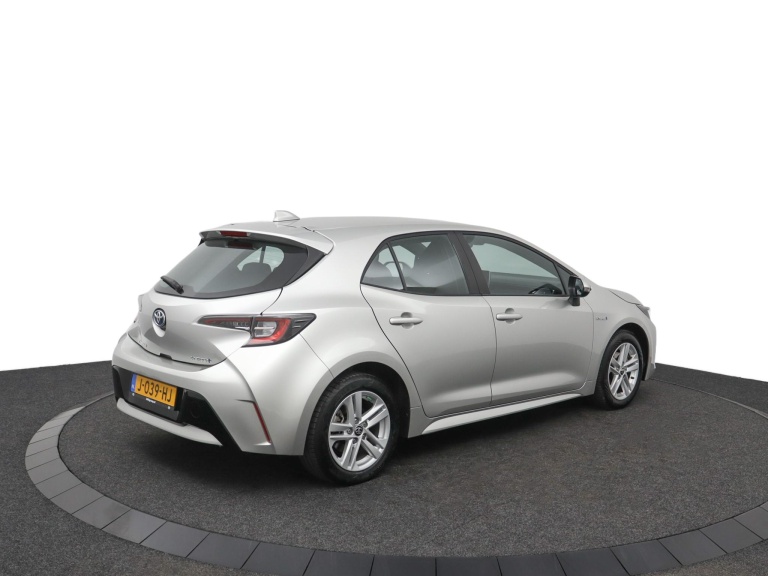 Toyota Corolla - 1.8 Hybrid  5 DRS Hatchback 2