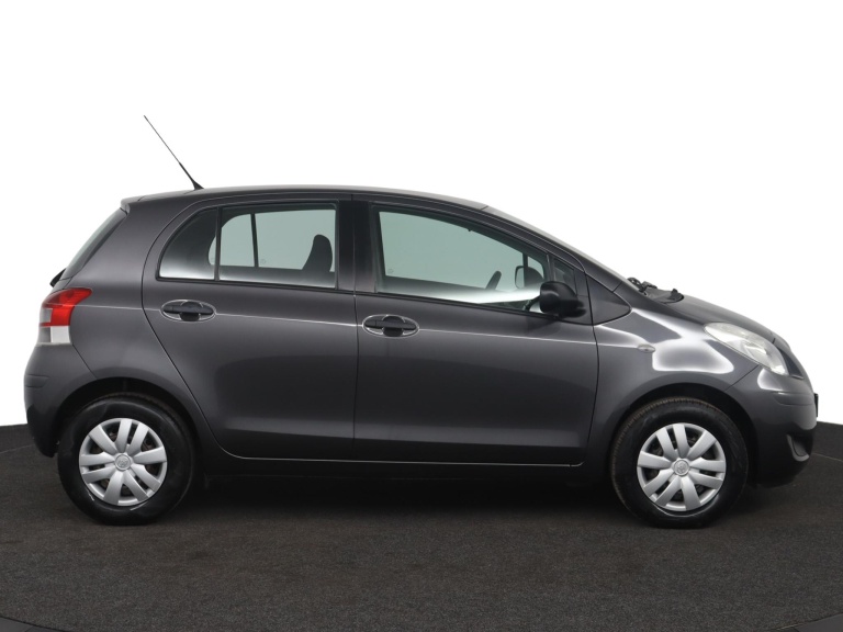 Toyota Yaris - 1.0 VVTi Acces 11