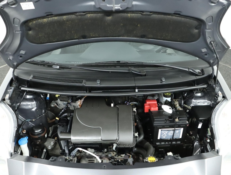 Toyota Yaris - 1.0 VVTi Acces 31