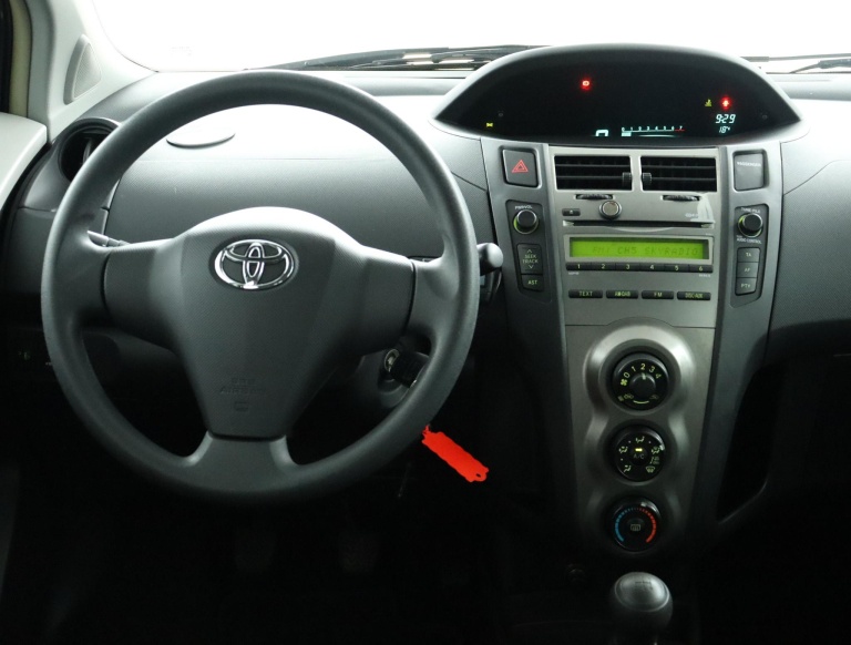 Toyota Yaris - 1.0 VVTi Acces 45