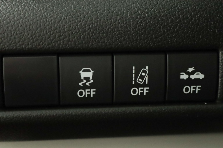 Suzuki Swift - 1.2 Style Smart Hybrid 30
