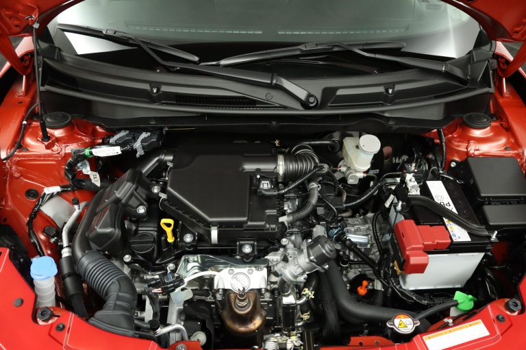 Suzuki Swift - 1.2 Style Smart Hybrid 37