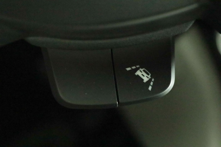 Suzuki Swift - 1.2 Style Smart Hybrid 45