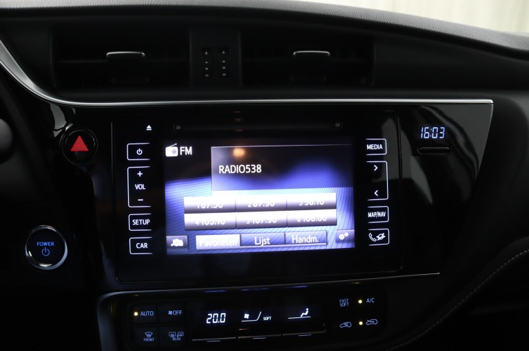 Toyota Auris Touring Sports - 1.8 Hybrid Energy 15