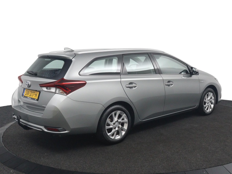 Toyota Auris Touring Sports - 1.8 Hybrid Energy 2