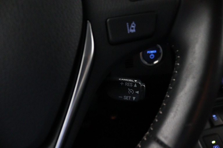 Toyota Auris Touring Sports - 1.8 Hybrid Energy 21