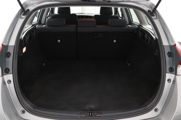 Toyota Auris Touring Sports - 1.8 Hybrid Energy 30
