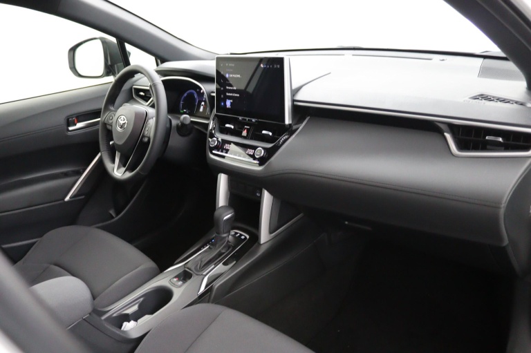 Toyota Corolla Cross - Hybrid 140 Active 15