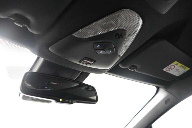 Toyota C-HR - 1.8 Hybrid Executive 31