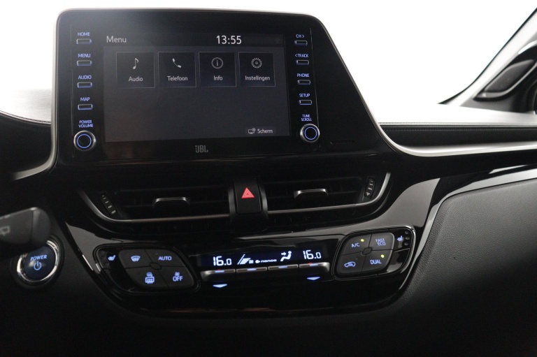 Toyota C-HR - 1.8 Hybrid Executive 38