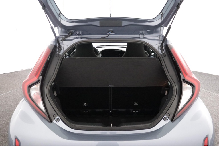Toyota Aygo X - 1.0 VVT-i MT Play 22