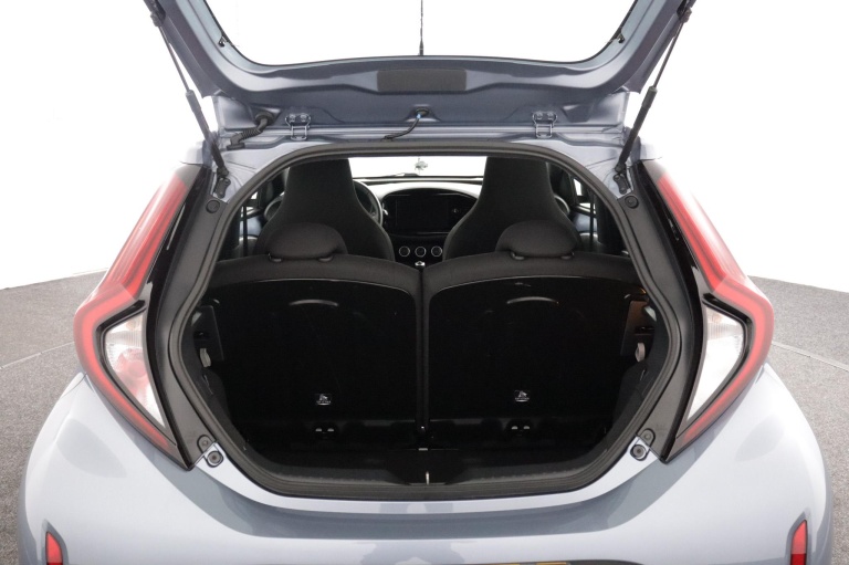 Toyota Aygo X - 1.0 VVT-i MT Play 23