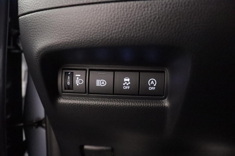 Toyota Aygo X - 1.0 VVT-i MT Play 29