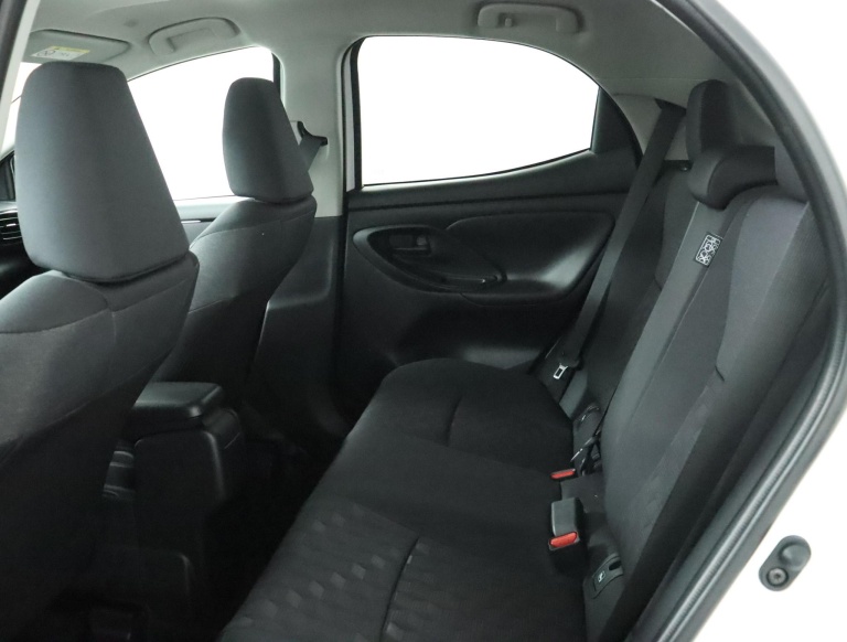 Toyota Yaris - 1.5 Hybrid 115 Dynamic 18