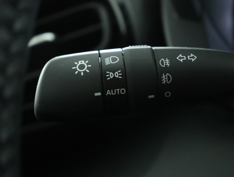 Toyota Yaris - 1.5 Hybrid 115 Dynamic 30