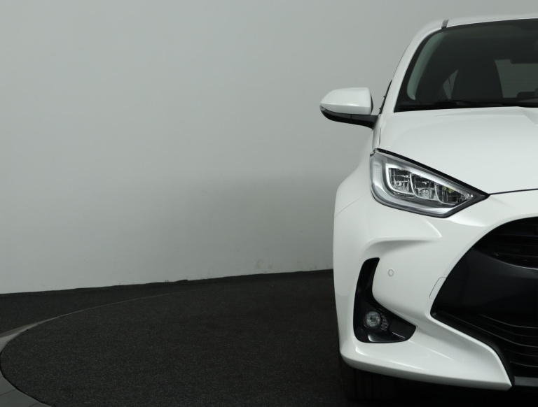 Toyota Yaris - 1.5 Hybrid 115 Dynamic 35