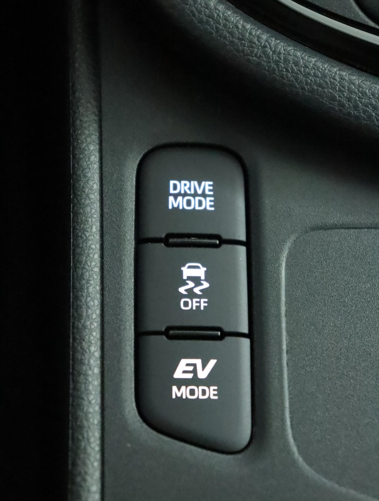 Toyota Yaris - 1.5 Hybrid 115 Dynamic 58