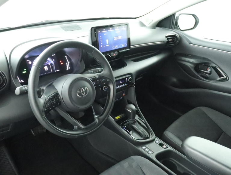 Toyota Yaris - 1.5 Hybrid 115 Dynamic 63