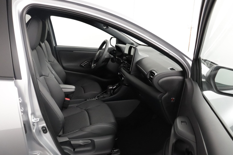 Toyota Yaris - 1.5 Hybrid 130 Executive 21