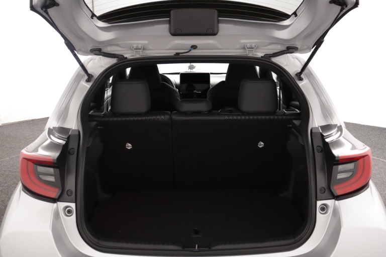 Toyota Yaris - 1.5 Hybrid 130 Executive 23
