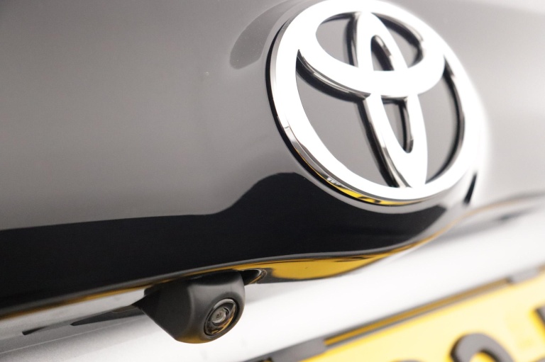 Toyota Yaris - 1.5 Hybrid 130 Executive 37
