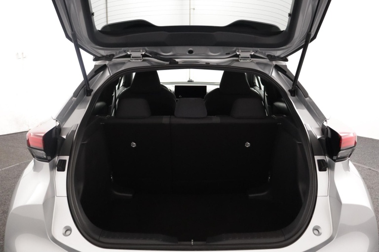 Toyota C-HR - 1.8 Hybrid 140 Dynamic 23