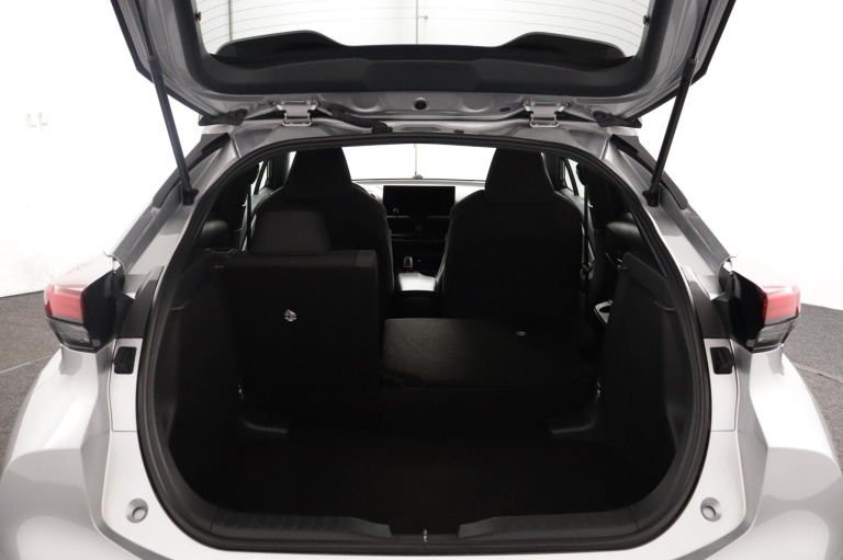 Toyota C-HR - 1.8 Hybrid 140 Dynamic 24