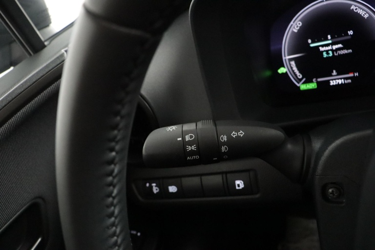 Toyota C-HR - 1.8 Hybrid 140 Dynamic 31