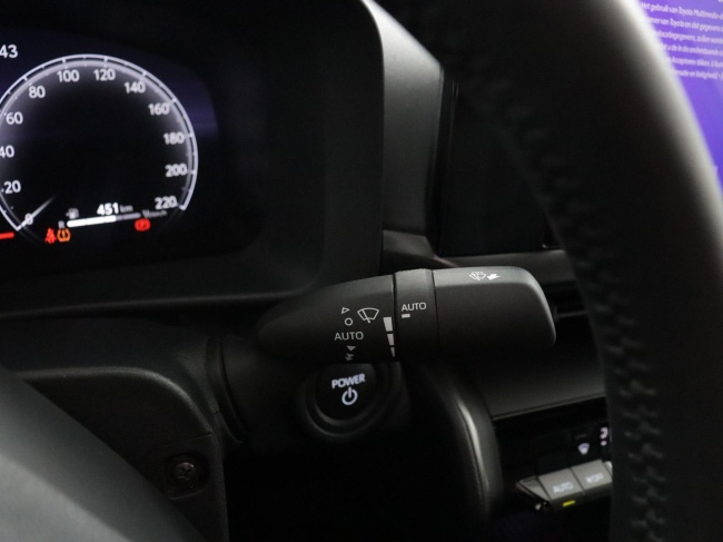 Toyota C-HR - 1.8 Hybrid 140 Dynamic