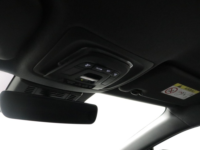 Toyota C-HR - 1.8 Hybrid 140 Dynamic