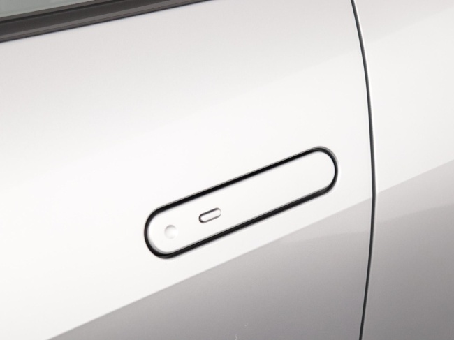 Toyota C-HR - 1.8 Hybrid 140 Dynamic