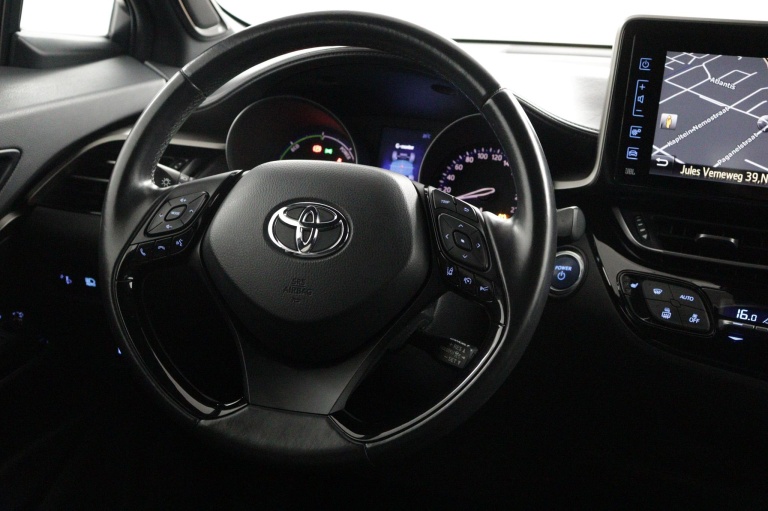 Toyota C-HR - 1.8 Hybrid Style 18