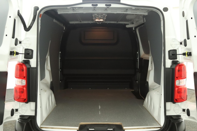 Toyota PROACE Worker - 2.0 D-4D Live 22