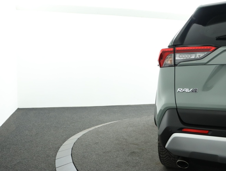 Toyota RAV4 - 2.5 Hybrid AWD ADVENTURE 42