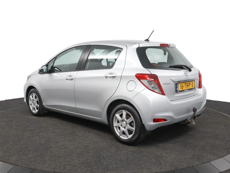 Toyota Yaris - 1.3 VVT-i Aspiration 12