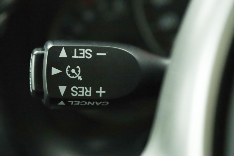 Toyota Yaris - 1.3 VVT-i Aspiration 41