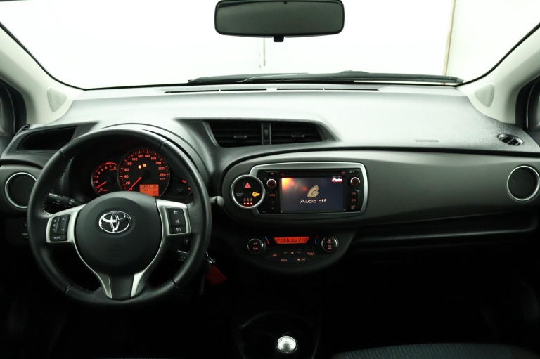 Toyota Yaris - 1.3 VVT-i Aspiration 47