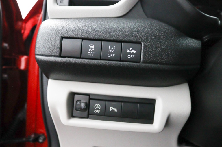 Suzuki Swift - 1.2 Select Smart Hybrid 27