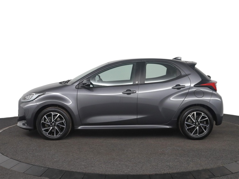 Toyota Yaris - 1.5 Hybrid Dynamic 3