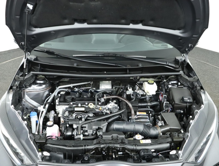 Toyota Yaris - 1.5 Hybrid Dynamic 34