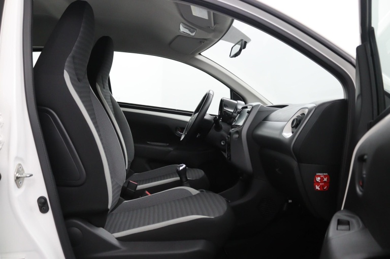 Toyota Aygo - 1.0 VVT-i x-play limited 10