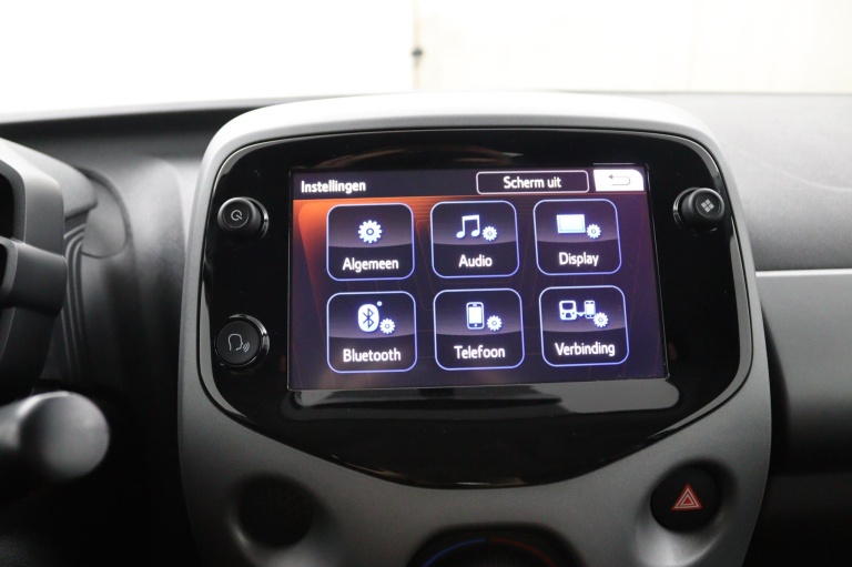 Toyota Aygo - 1.0 VVT-i x-play limited 15