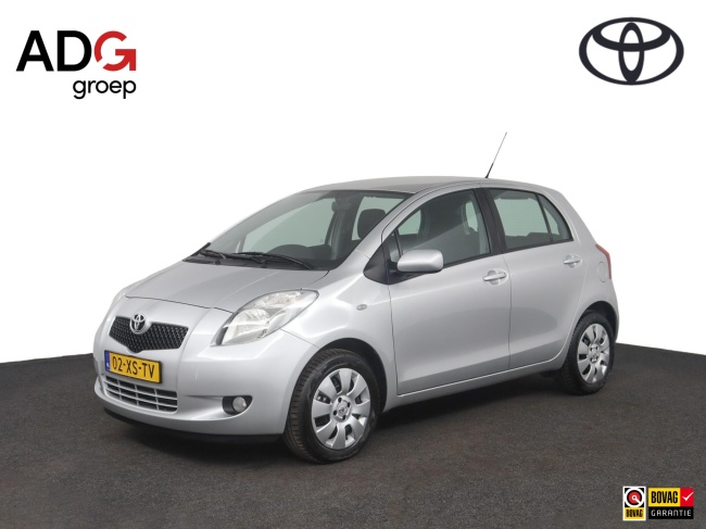 Toyota Yaris - 1.3 VVTi Sol